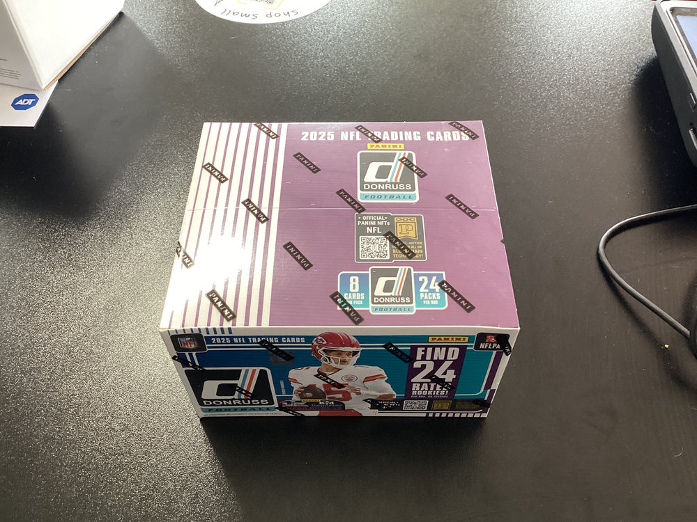 2025 Panini Donruss Football Retail