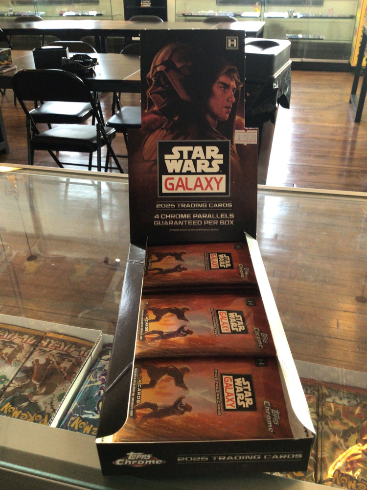 2025 Topps Chrome Star Wars Galaxy Pack