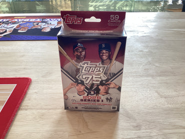 2026 Topps Series 1 Baseball Hanger