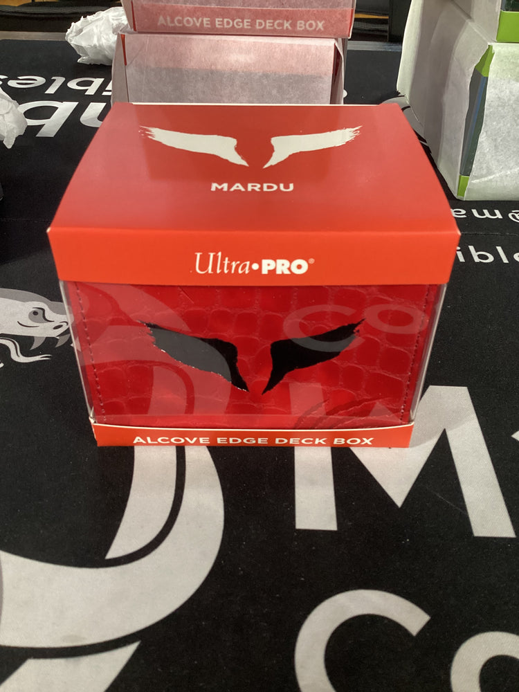 Alcove Edge Tarkir Dragonstorm Deck Box Mardu