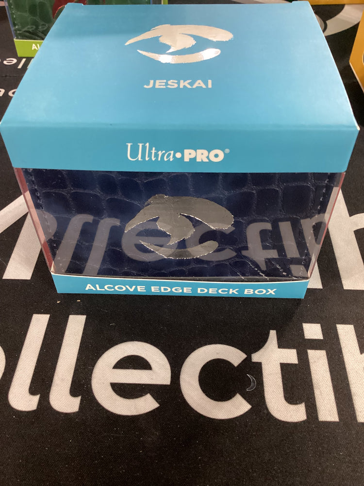 Alcove Edge Tarkir Dragonstorm Deck Box Jeskai