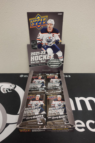 2021-22 Upper Deck Series One Young Guns Pack